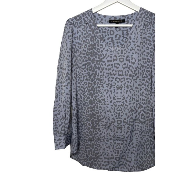 Cynthia Steffe Gray Animal Print V Neck Long Sleeve Blouse Top Small - Picture 3 of 8